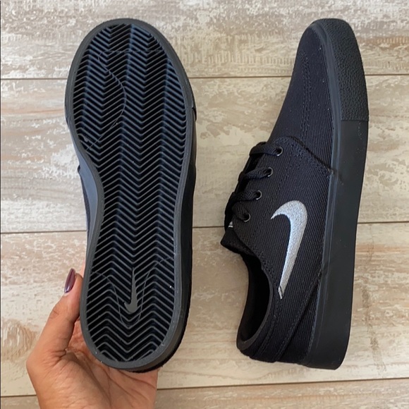 NWT Nike ID custom Stefan Janoski SB black - Picture 8 of 9